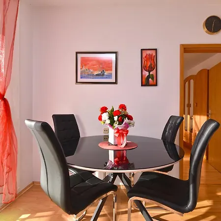 Silvana 143 * Fažana