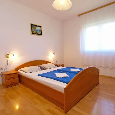 Silvana 143 Apartment Fazana