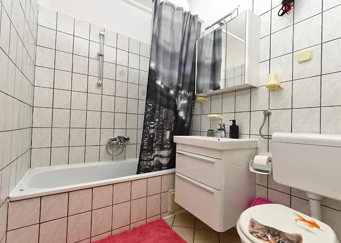 Silvana 143 아파트 *