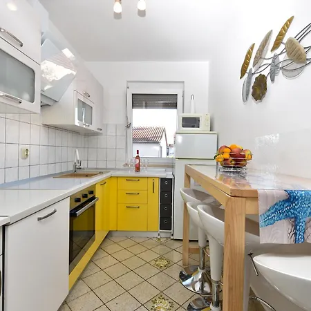 Silvana 143 Appartamento *
