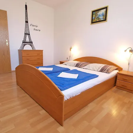 Silvana 143 Apartament