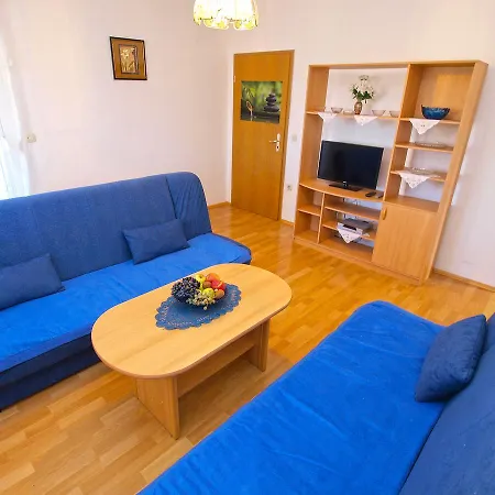 Silvana 143 Fažana